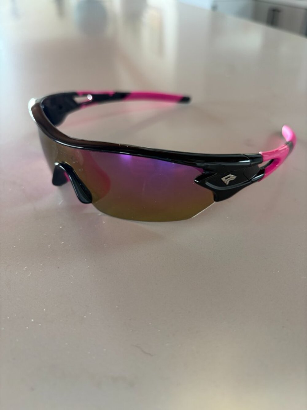 Torege Kids Sport Sunglasses Pink Black Wraparound w/ Hard Case